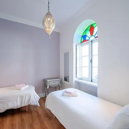 Casa *